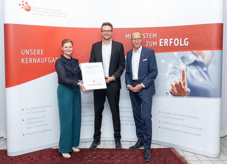 Überreichung des Franchise-Award als "Bestes Franchise-System 2020"